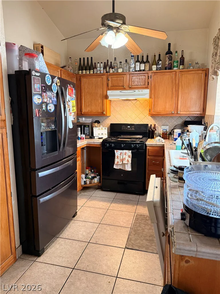 3325 Sonterra, Las Vegas, NV 89117