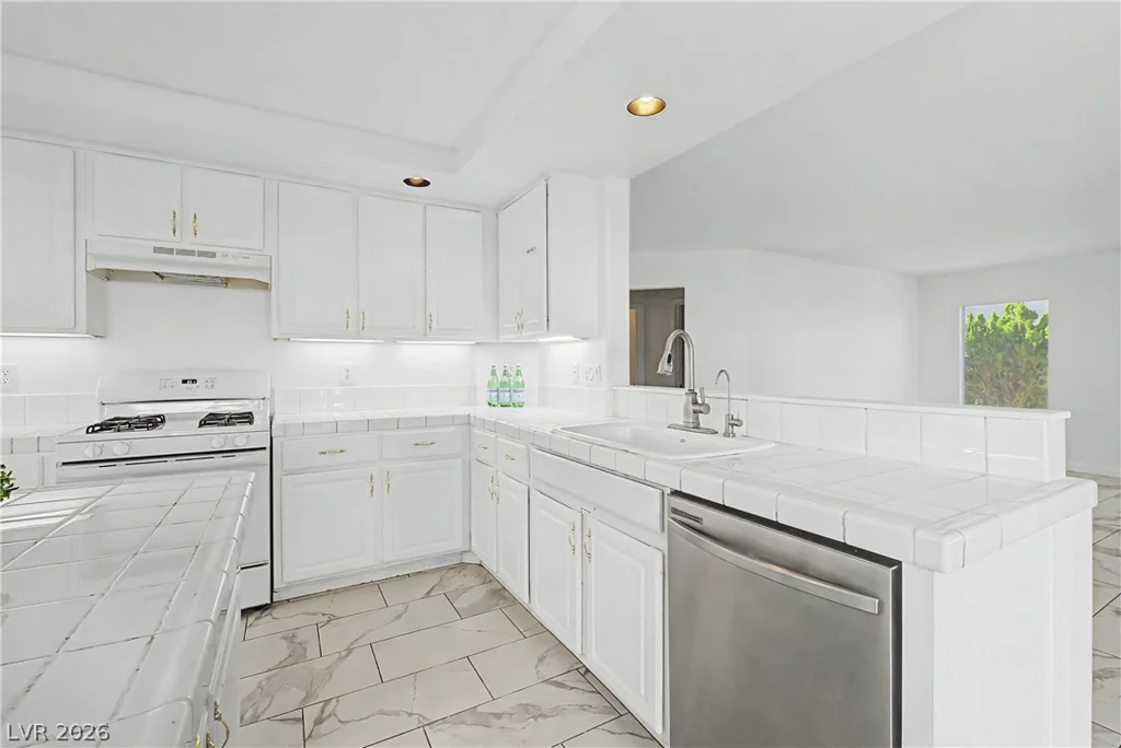 10794 Serendipity, Las Vegas, NV 89183