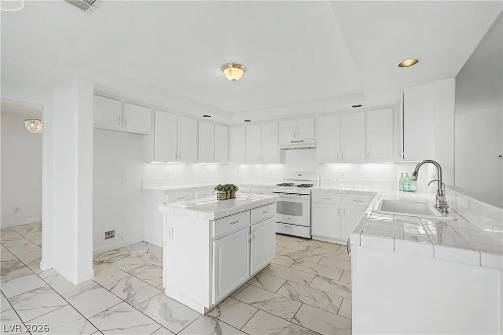 10794 Serendipity, Las Vegas, NV 89183