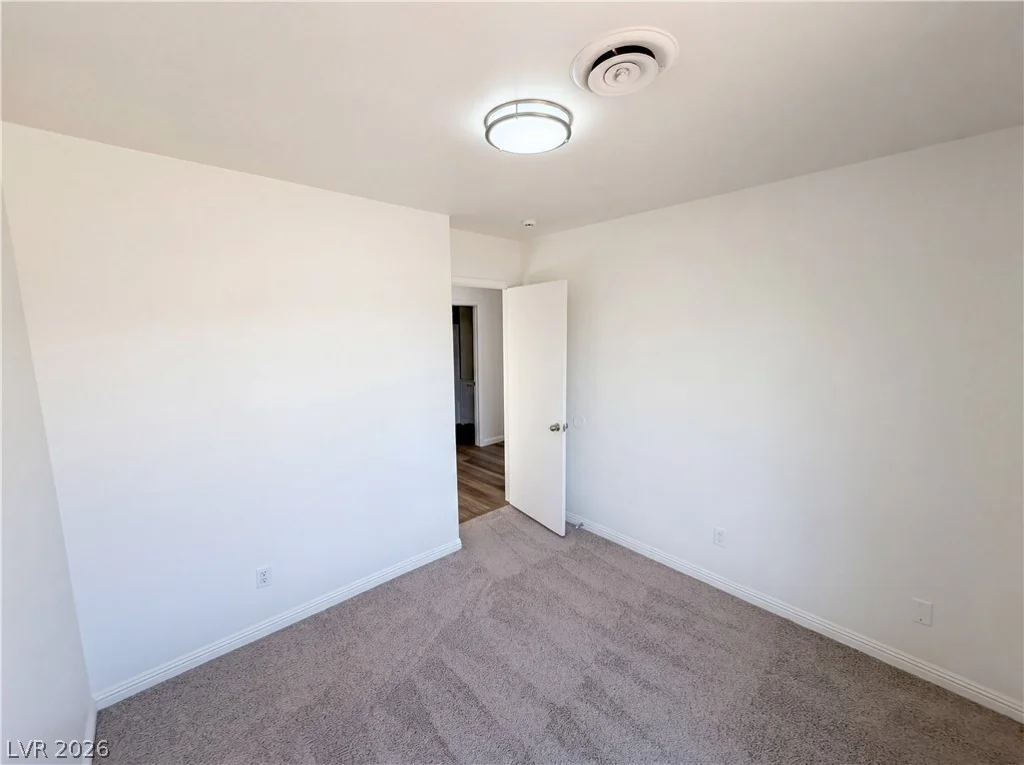 4018 Shady Oak, Las Vegas, NV 89115