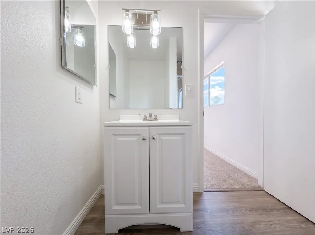 4018 Shady Oak, Las Vegas, NV 89115