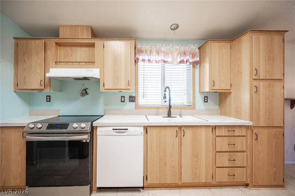 3200 Maple, Pahrump, NV 89048