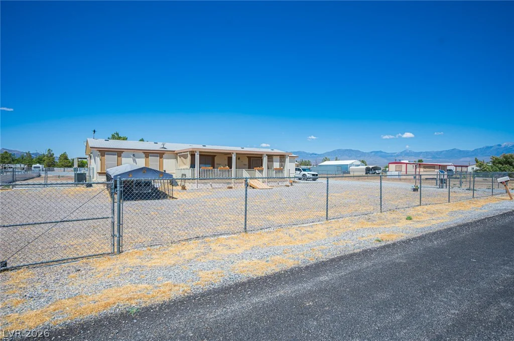 3200 Maple, Pahrump, NV 89048