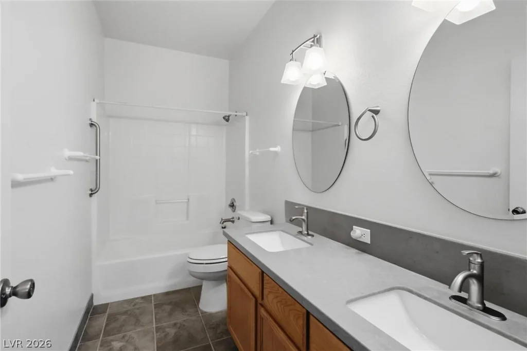 8243 Lone Feather, Las Vegas, NV 89123