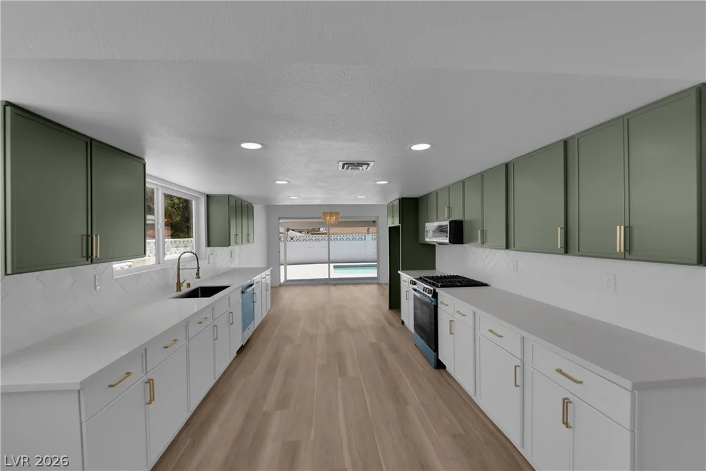 1524 Bonita, Las Vegas, NV 89104