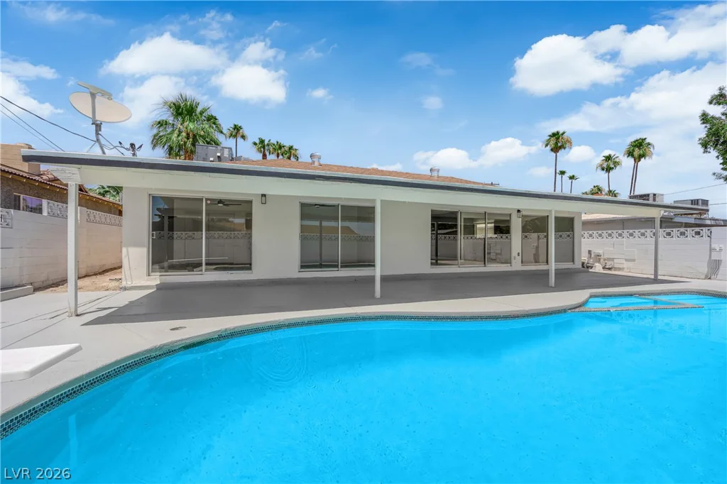 1524 Bonita, Las Vegas, NV 89104