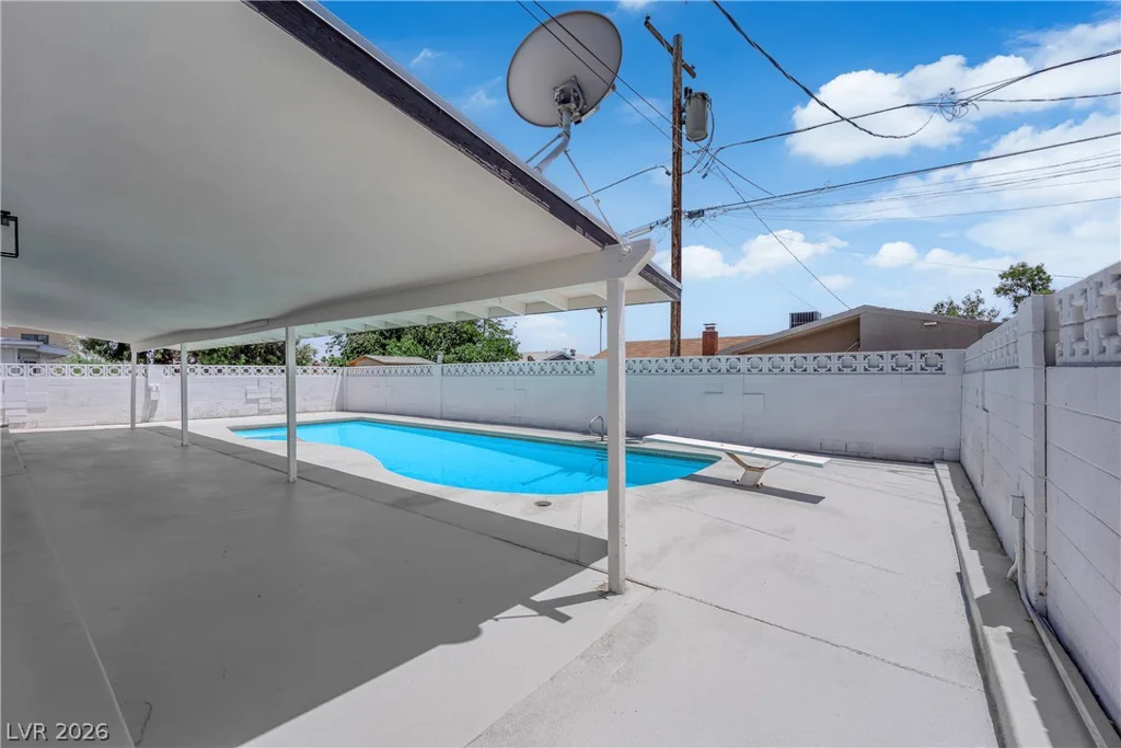 1524 Bonita, Las Vegas, NV 89104