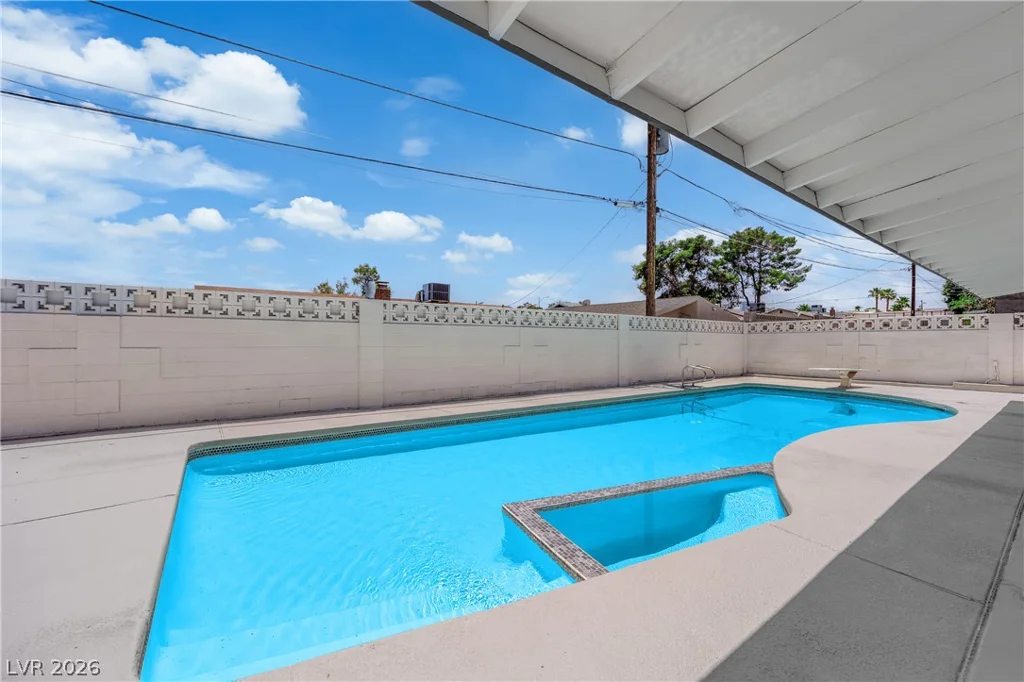 1524 Bonita, Las Vegas, NV 89104