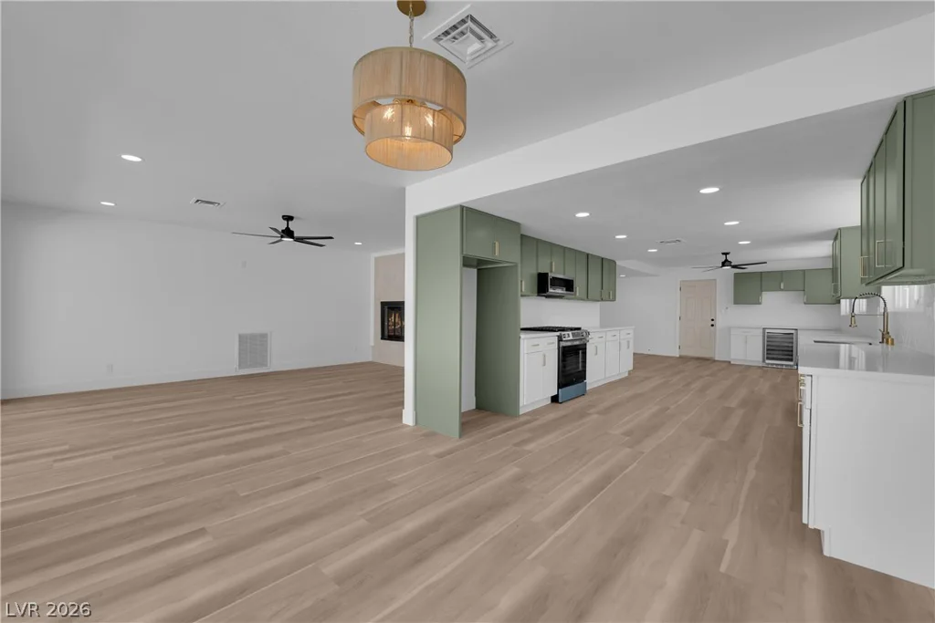 1524 Bonita, Las Vegas, NV 89104