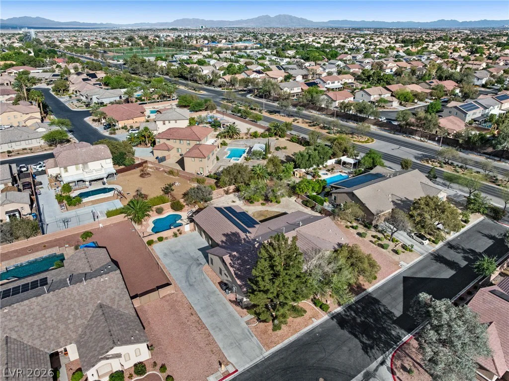 8088 Winchester Bluff, Las Vegas, NV 89131