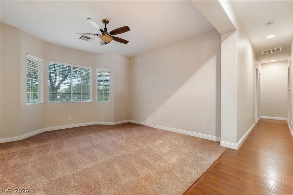 8088 Winchester Bluff, Las Vegas, NV 89131