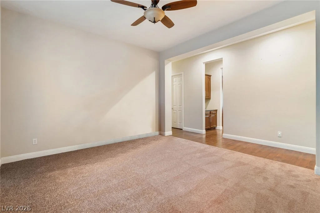 8088 Winchester Bluff, Las Vegas, NV 89131
