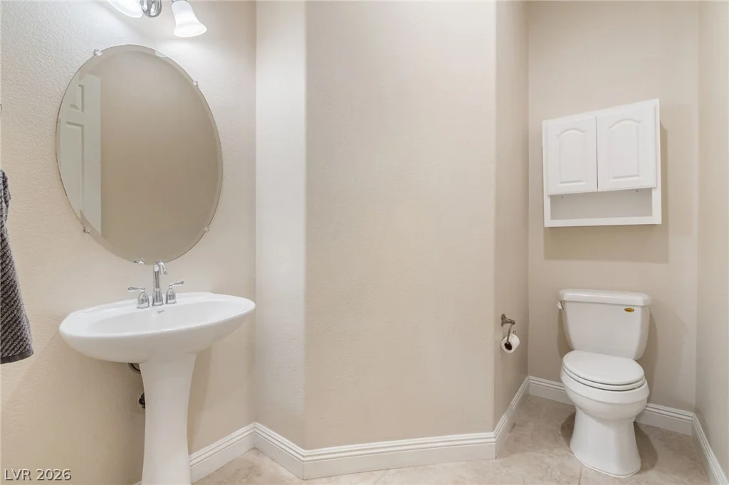 8088 Winchester Bluff, Las Vegas, NV 89131