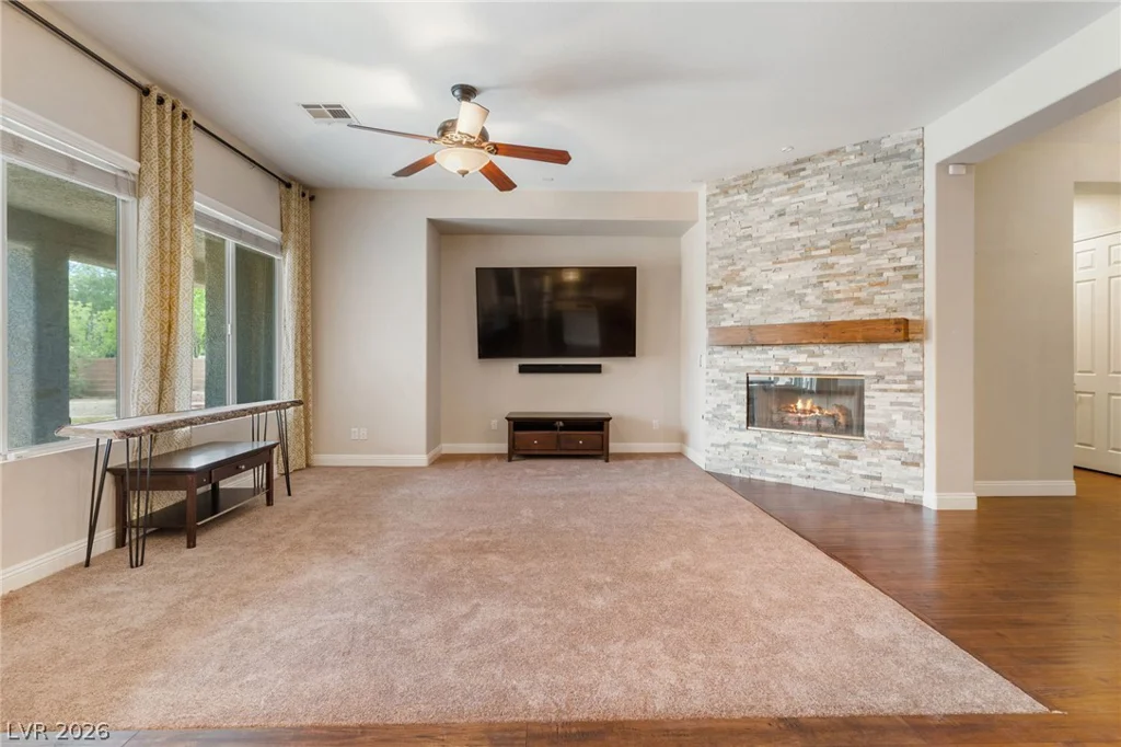 8088 Winchester Bluff, Las Vegas, NV 89131