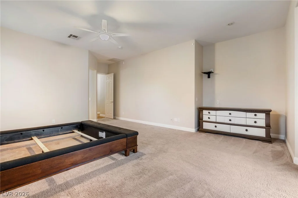 8088 Winchester Bluff, Las Vegas, NV 89131