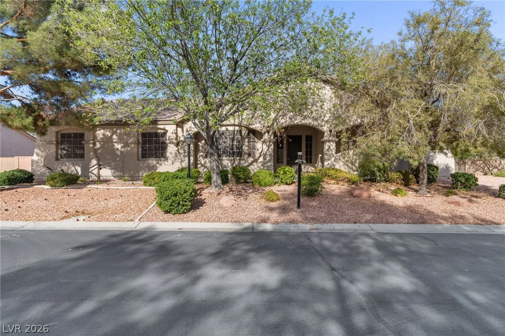 8088 Winchester Bluff, Las Vegas, NV 89131