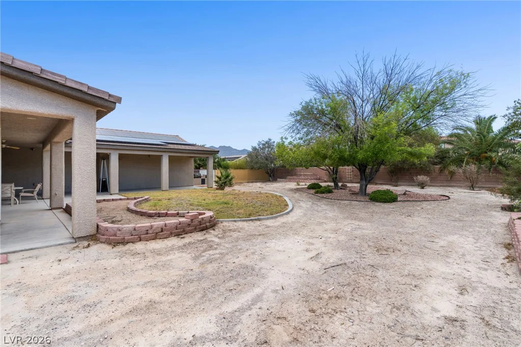 8088 Winchester Bluff, Las Vegas, NV 89131