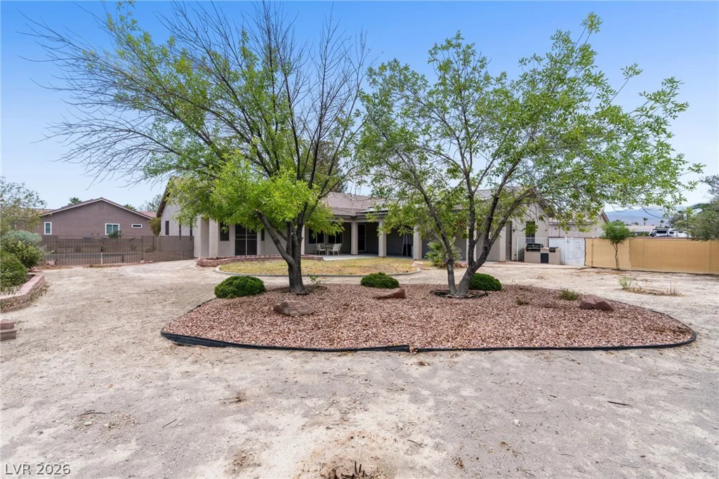 8088 Winchester Bluff, Las Vegas, NV 89131