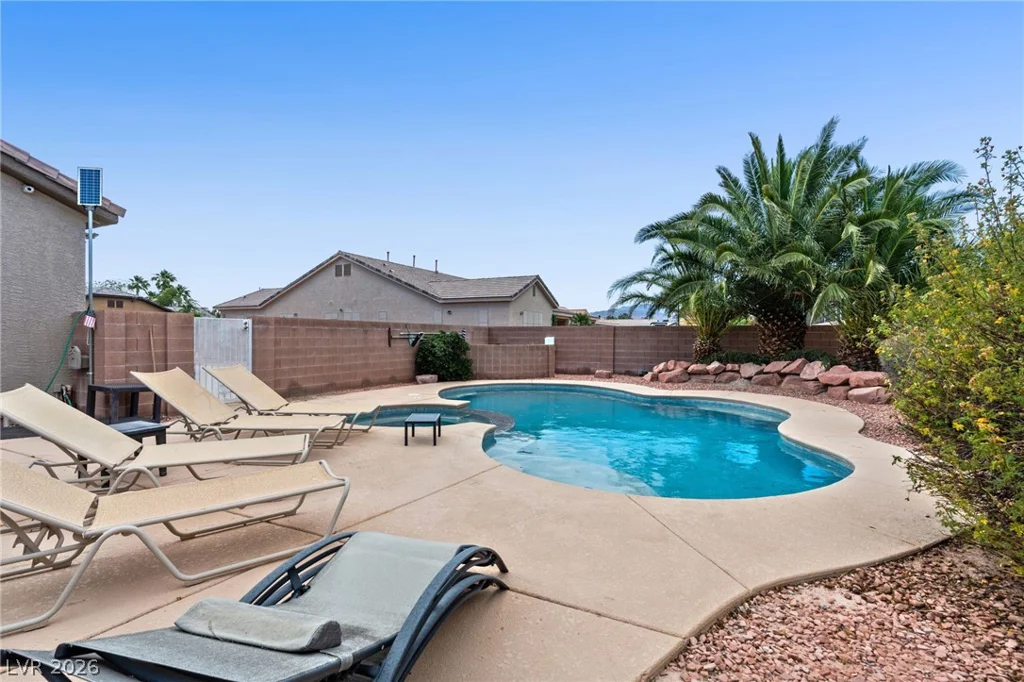 8088 Winchester Bluff, Las Vegas, NV 89131