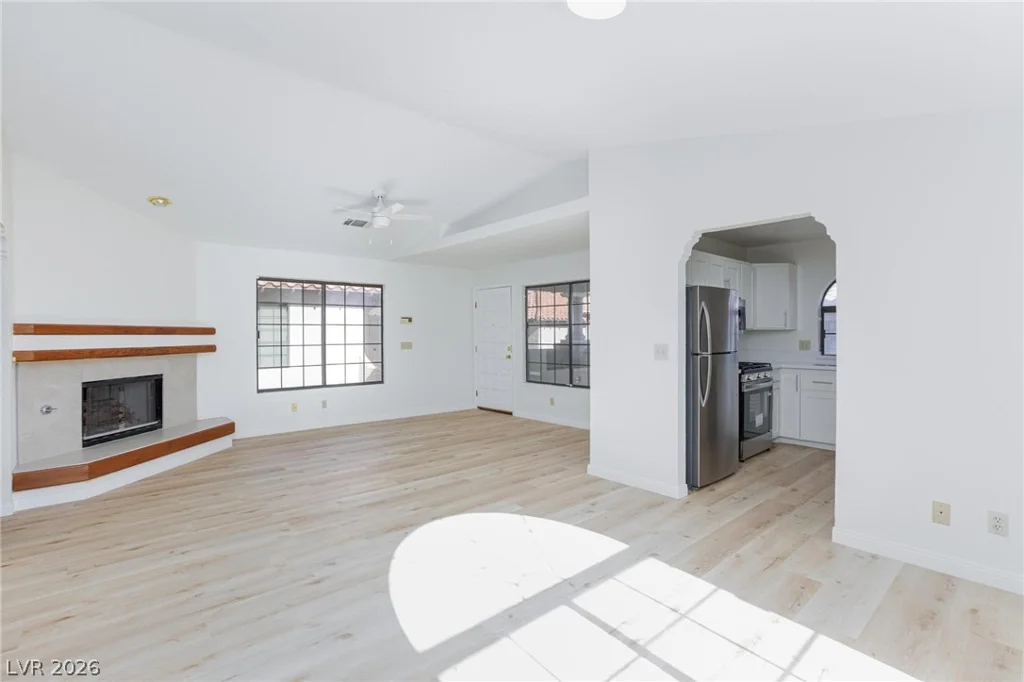 1409 Santa Margarita, Las Vegas, NV 89146
