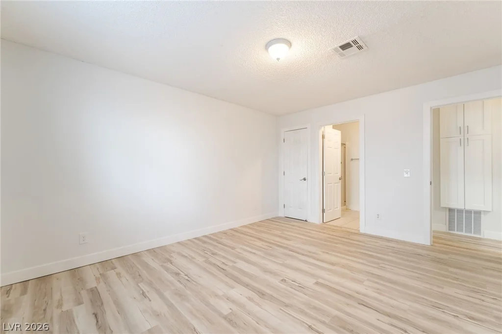 6633 Tropicana, Las Vegas, NV 89103