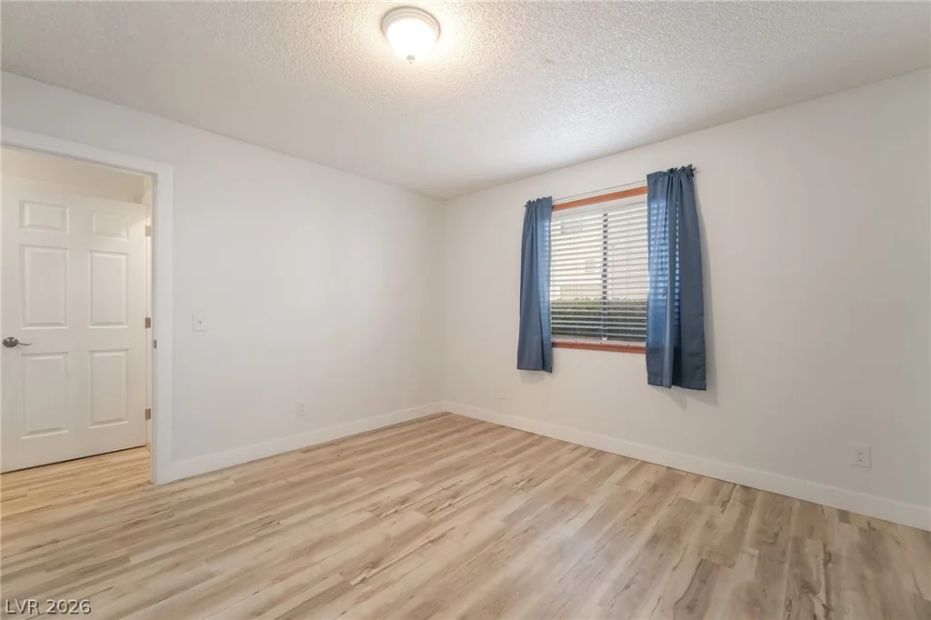 6633 Tropicana, Las Vegas, NV 89103