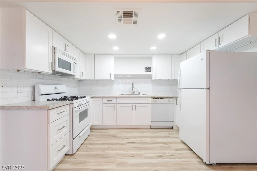 6633 Tropicana, Las Vegas, NV 89103