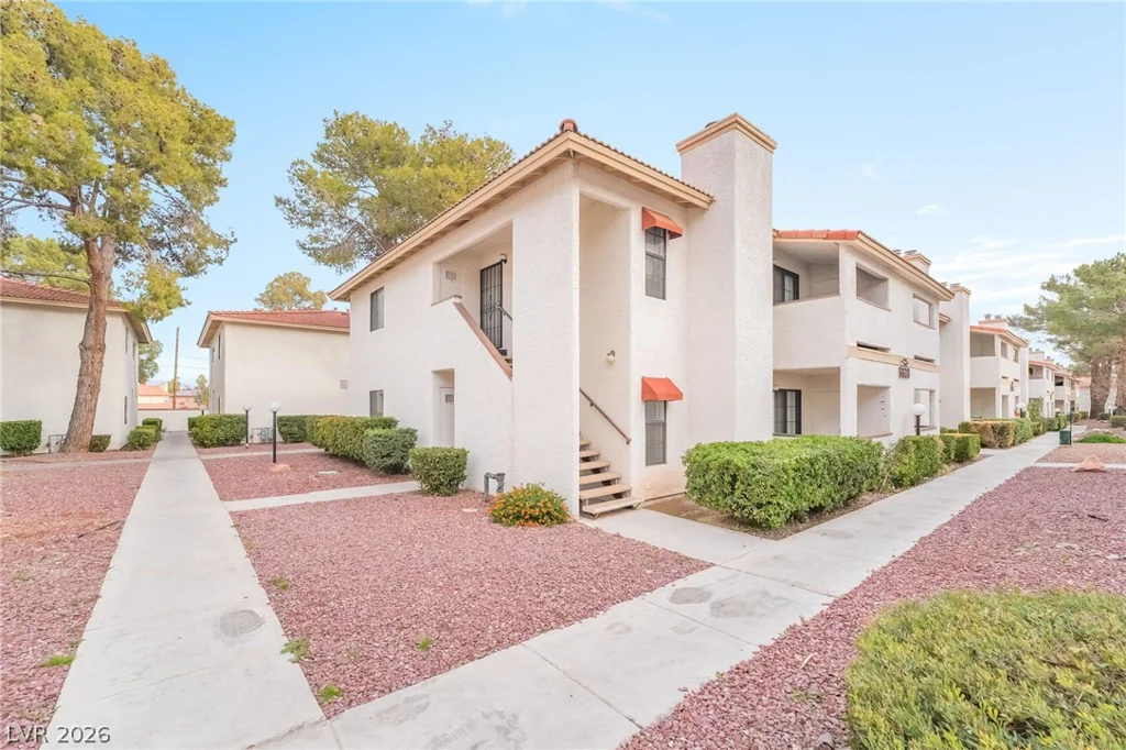 6633 Tropicana, Las Vegas, NV 89103