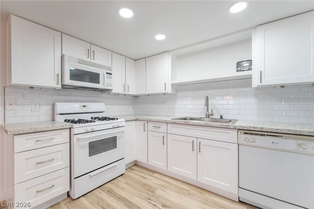 6633 Tropicana, Las Vegas, NV 89103