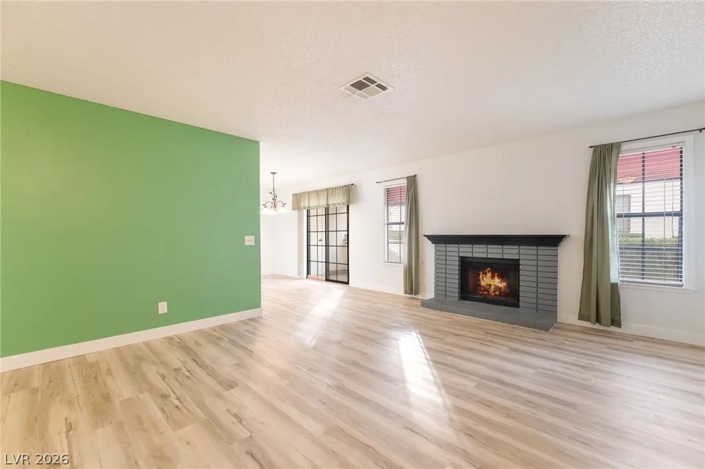 6633 Tropicana, Las Vegas, NV 89103