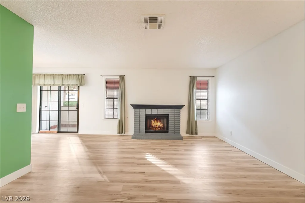 6633 Tropicana, Las Vegas, NV 89103
