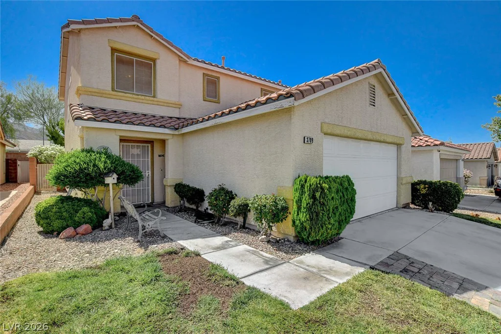 3709 Shanagolden, Las Vegas, NV 89129
