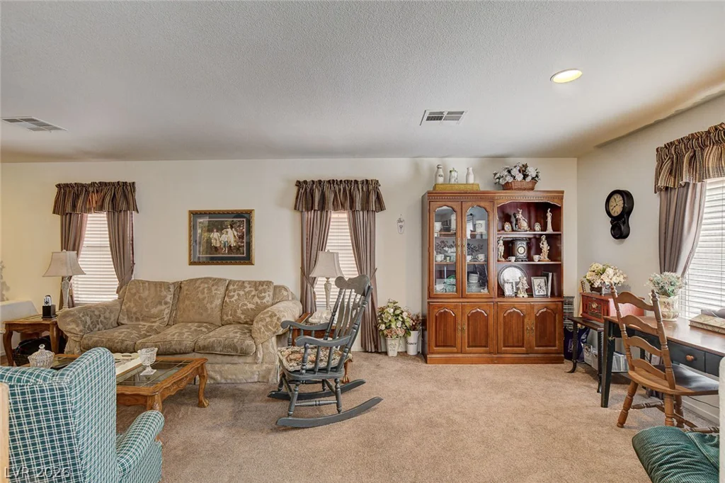 3709 Shanagolden, Las Vegas, NV 89129