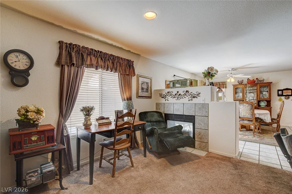 3709 Shanagolden, Las Vegas, NV 89129