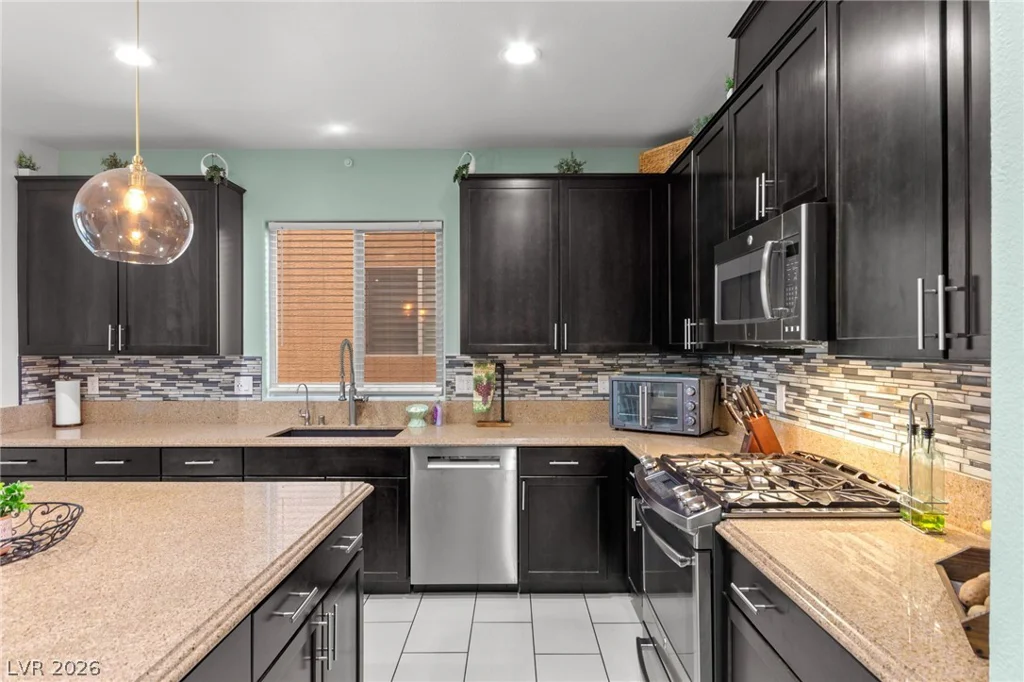 1409 Sandstone View, North Las Vegas, NV 89084