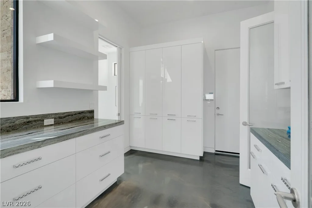 10 Ridge Blossom, Las Vegas, NV 89135