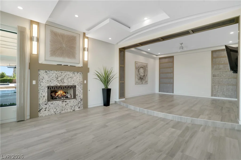 10 Ridge Blossom, Las Vegas, NV 89135