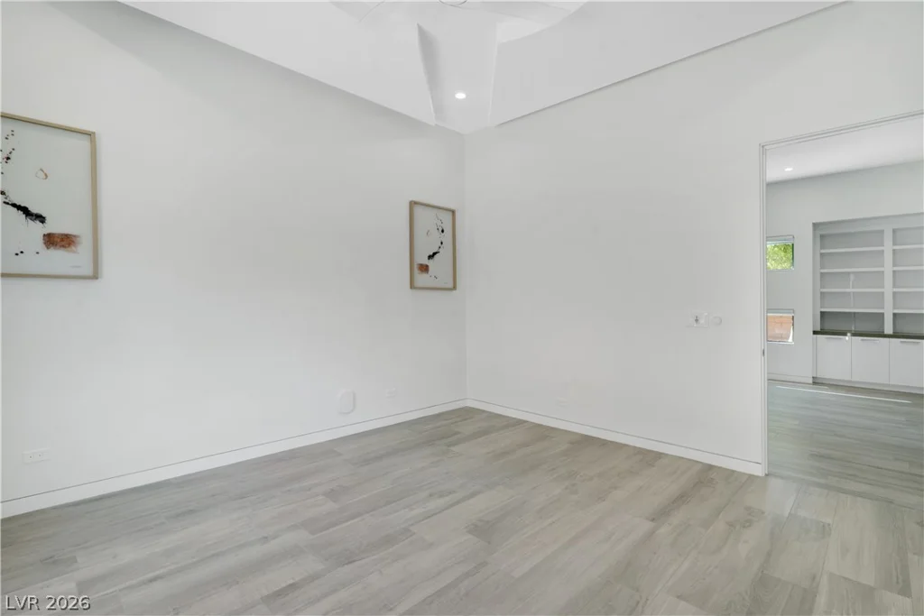 10 Ridge Blossom, Las Vegas, NV 89135
