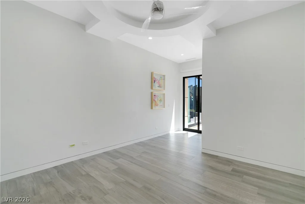 10 Ridge Blossom, Las Vegas, NV 89135