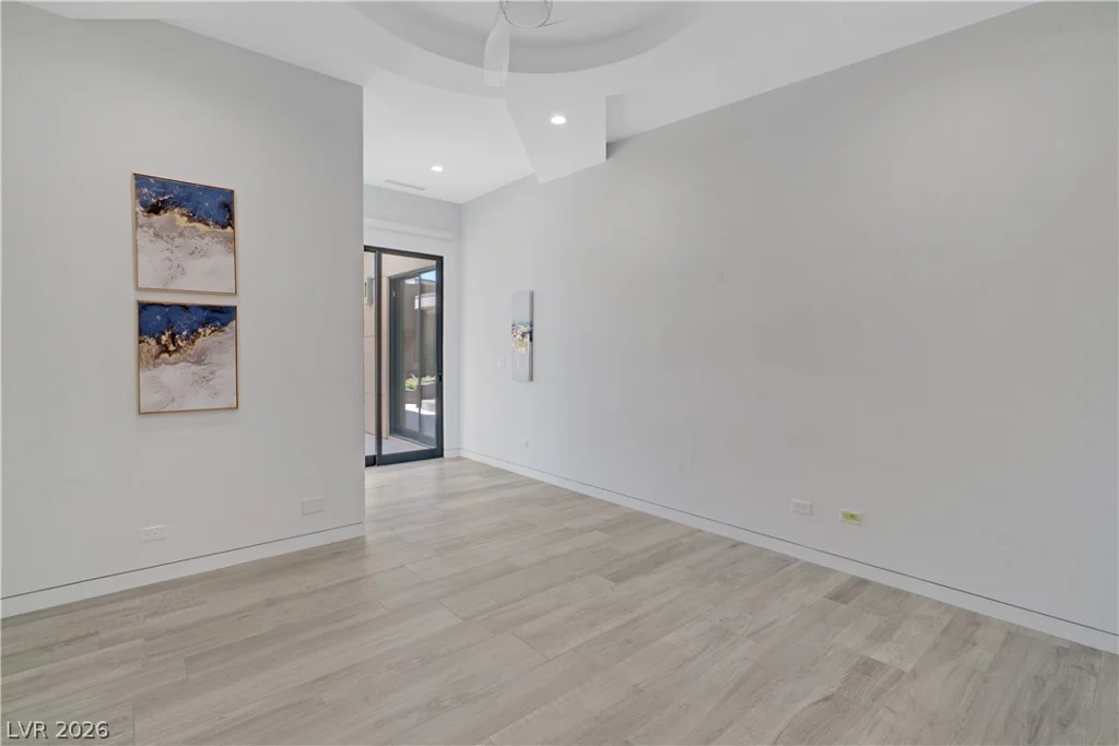 10 Ridge Blossom, Las Vegas, NV 89135