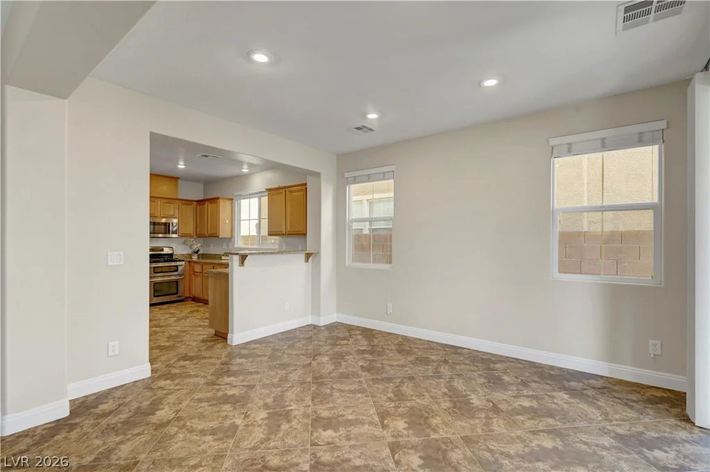 9151 SENDERO, Las Vegas, NV 89178