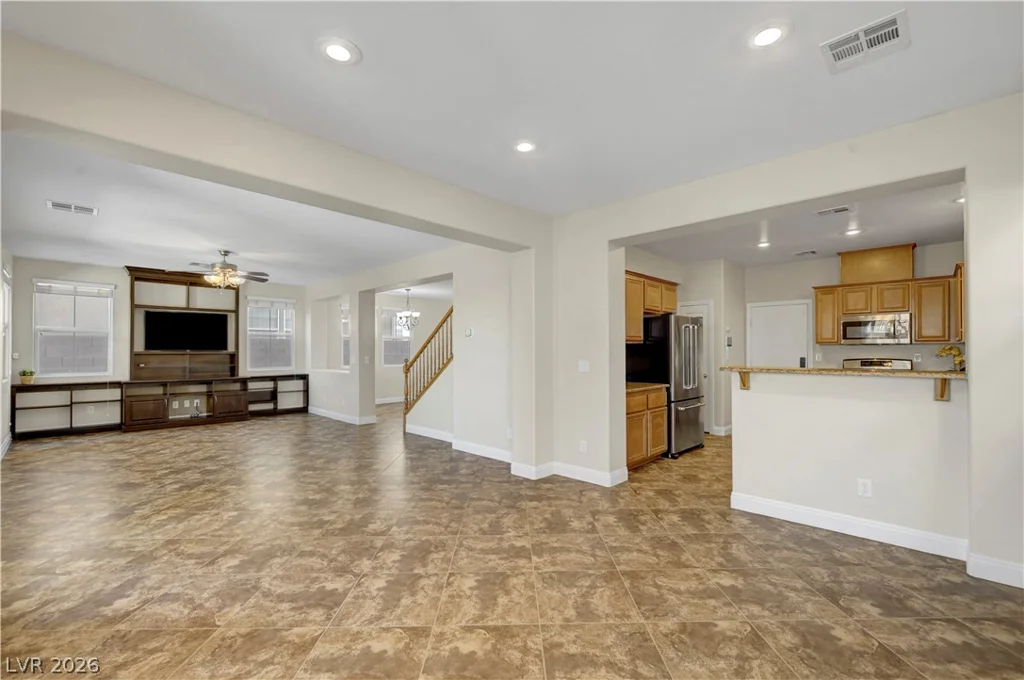 9151 SENDERO, Las Vegas, NV 89178