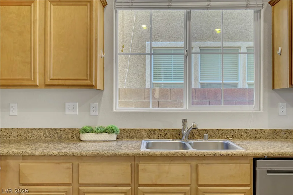 9151 SENDERO, Las Vegas, NV 89178