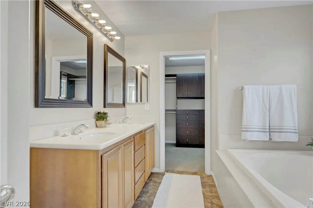 9151 SENDERO, Las Vegas, NV 89178