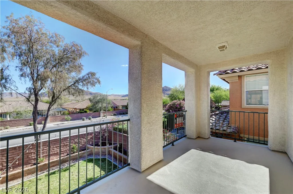 9151 SENDERO, Las Vegas, NV 89178