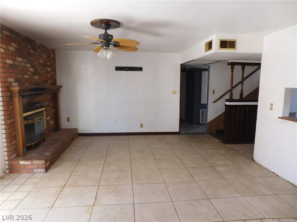 7105 Pinelake, Las Vegas, NV 89145
