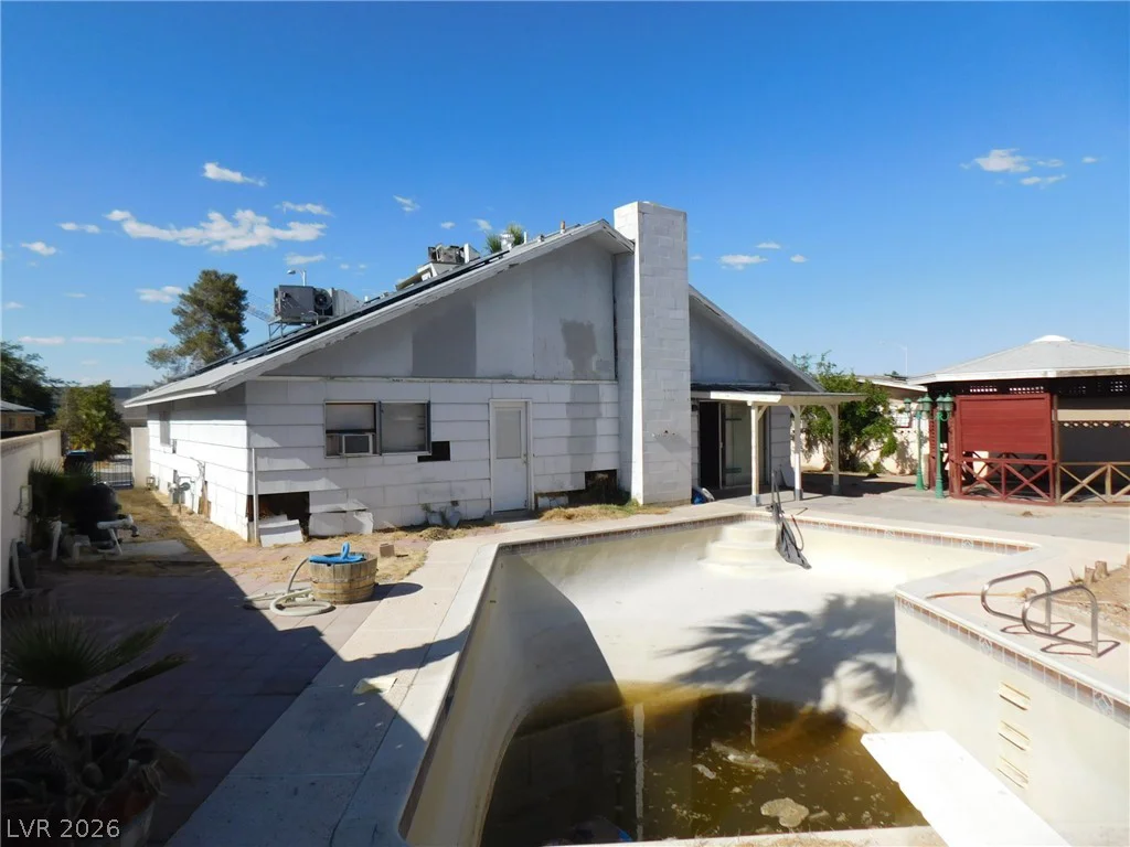 7105 Pinelake, Las Vegas, NV 89145