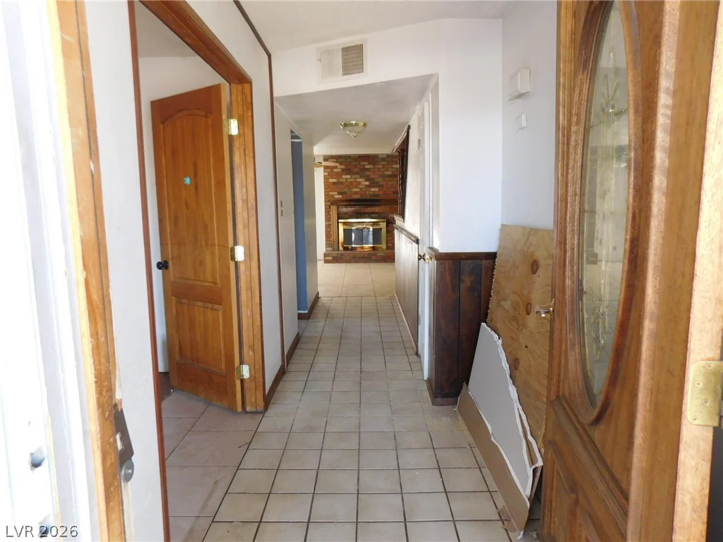 7105 Pinelake, Las Vegas, NV 89145