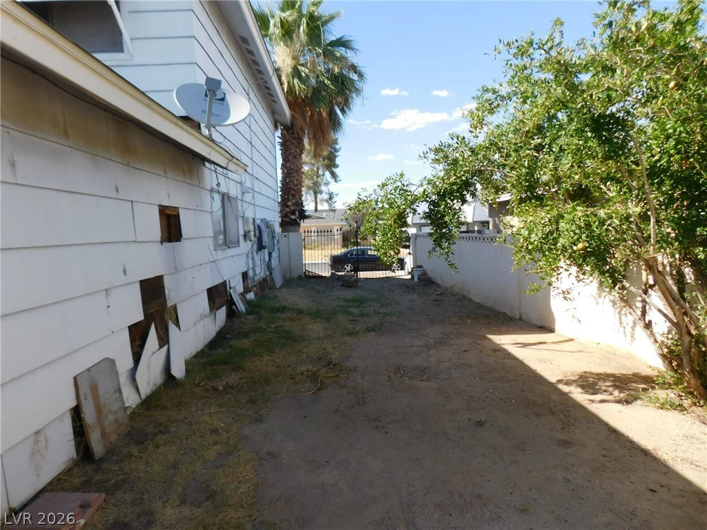 7105 Pinelake, Las Vegas, NV 89145