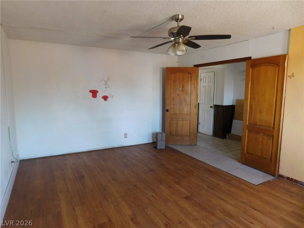 7105 Pinelake, Las Vegas, NV 89145